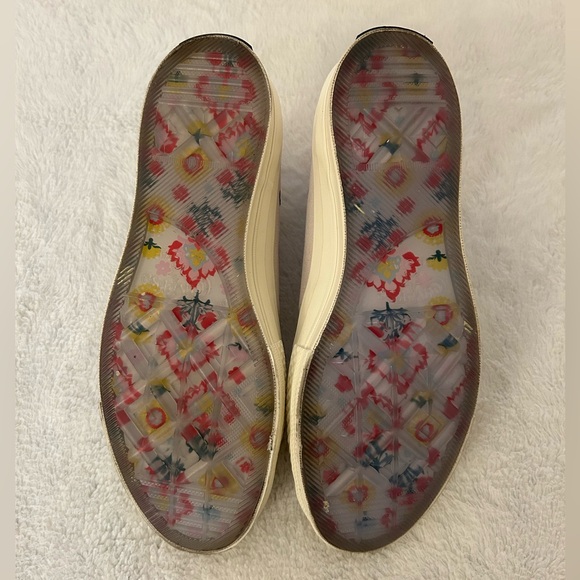 Chuck 70 Floral Embroidery Women’s High Top Shoe - Picture 11 of 11